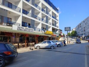 Armutlu Üç yol Lokantası